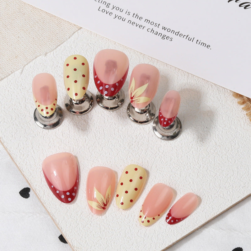 Artistic Press-On Nail Collection Bowlift
