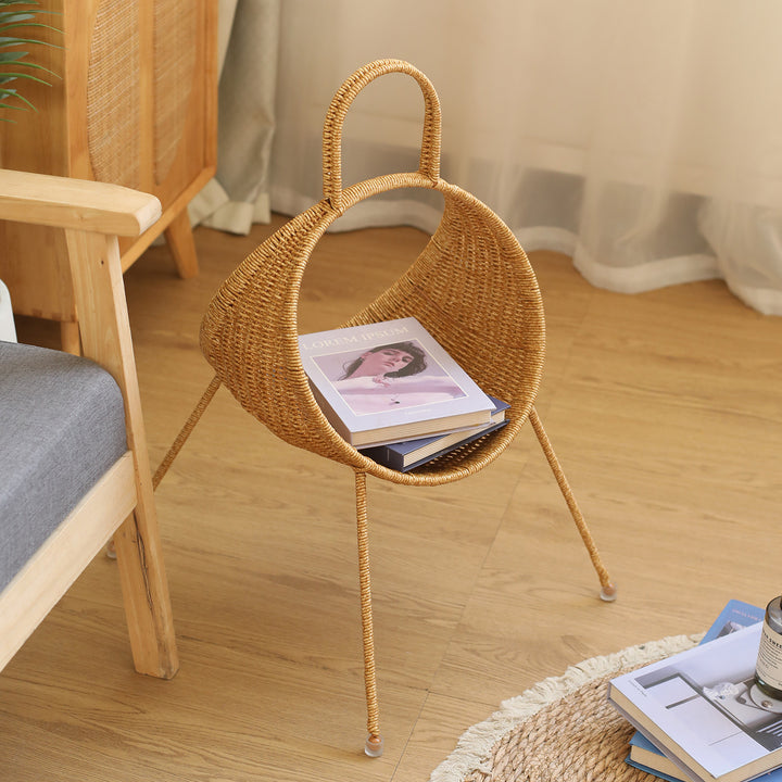 Unisex design basket with curved shape and ergonomic carry handle Bowlift
