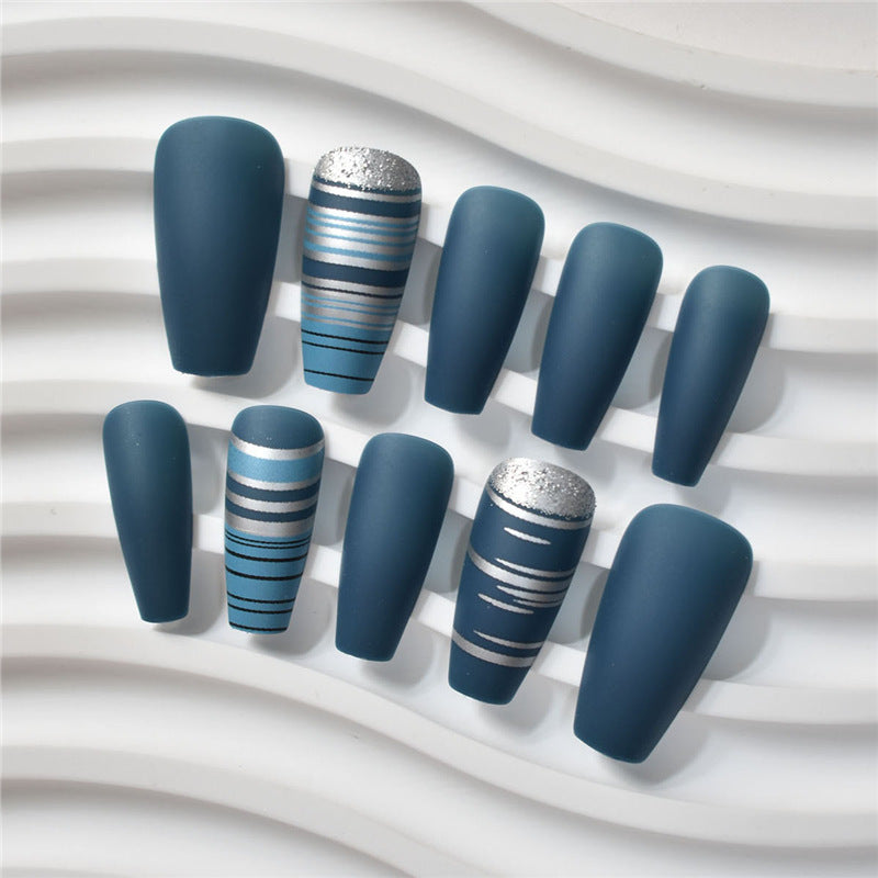Fashionable Matte Finish Press-On Nails with Metallic Stripes Bowlift