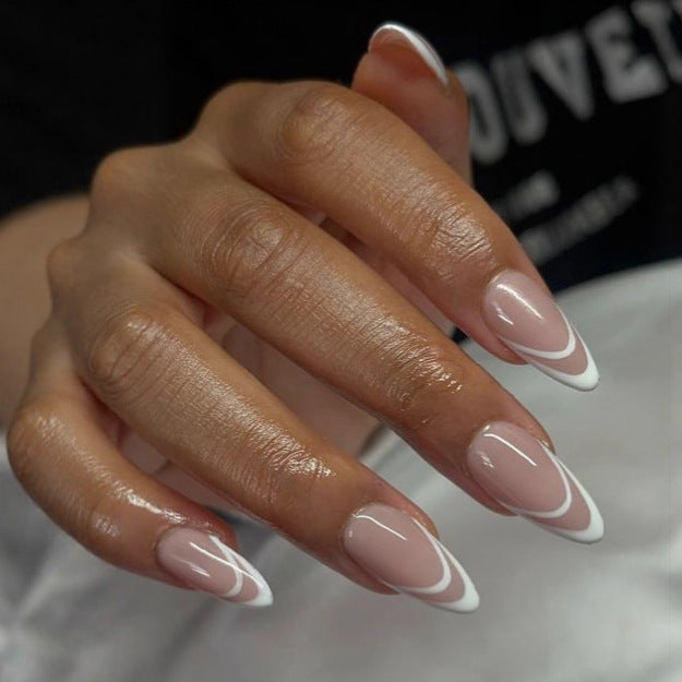 Elegant French Manicure Artificial Nails Bowlift