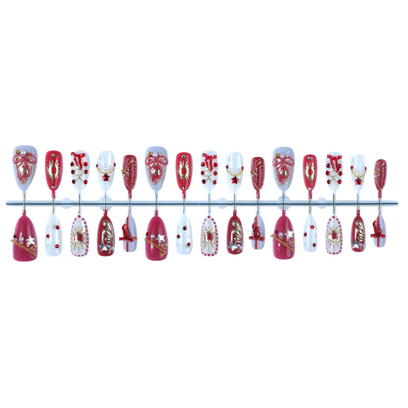 Holiday-Themed Press-On Nail Art Collection Bowlift