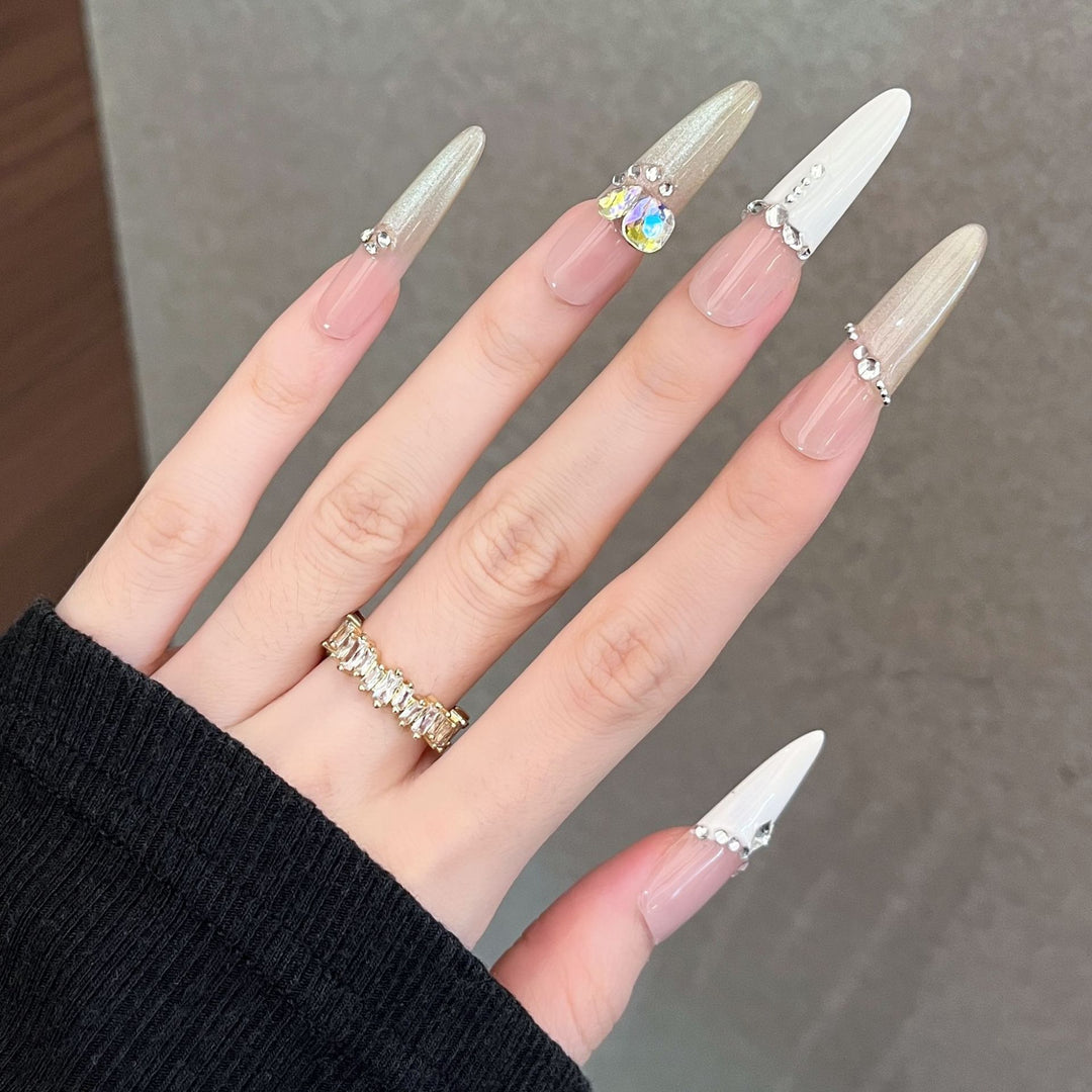 Elegant Decorative Press-On Nail Set Bowlift