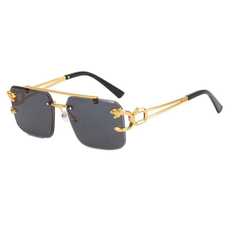 Women's square sunglasses with elegant decorative details Bowlift