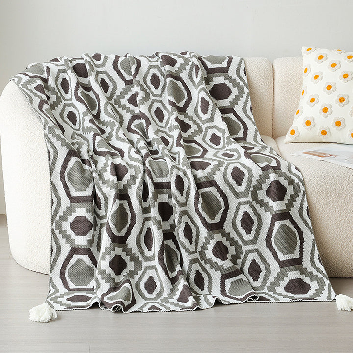 Women's decorative bedspread made of high-quality microfiber with unique design Bowlift