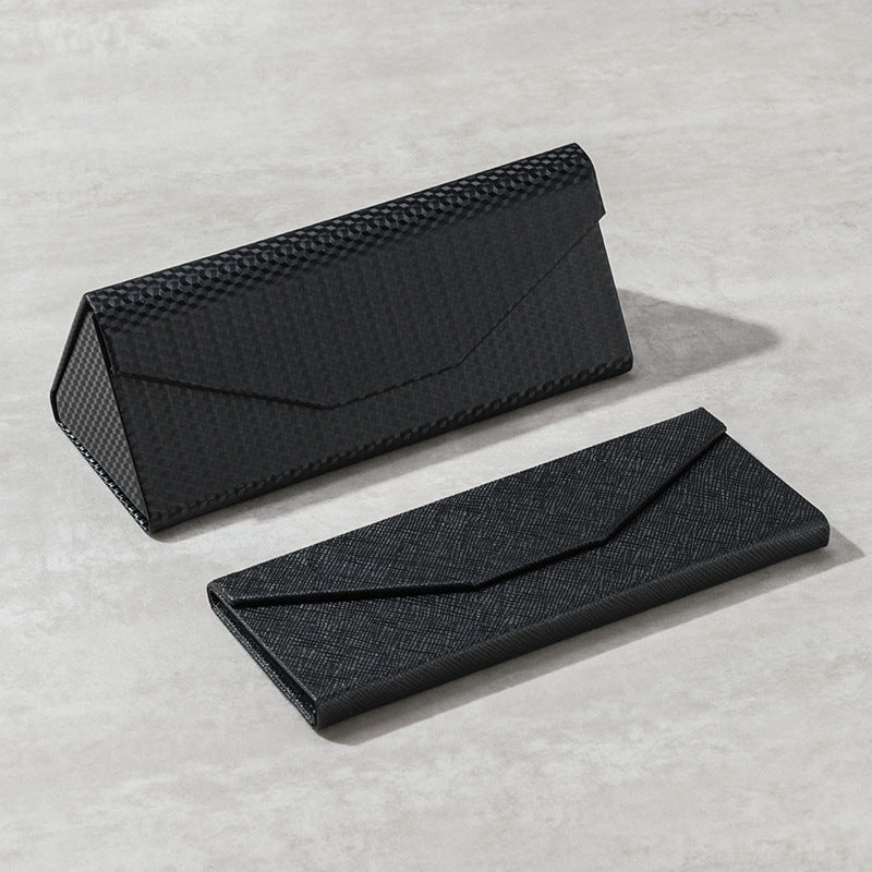 Triangular Eyewear Pouch Bowlift