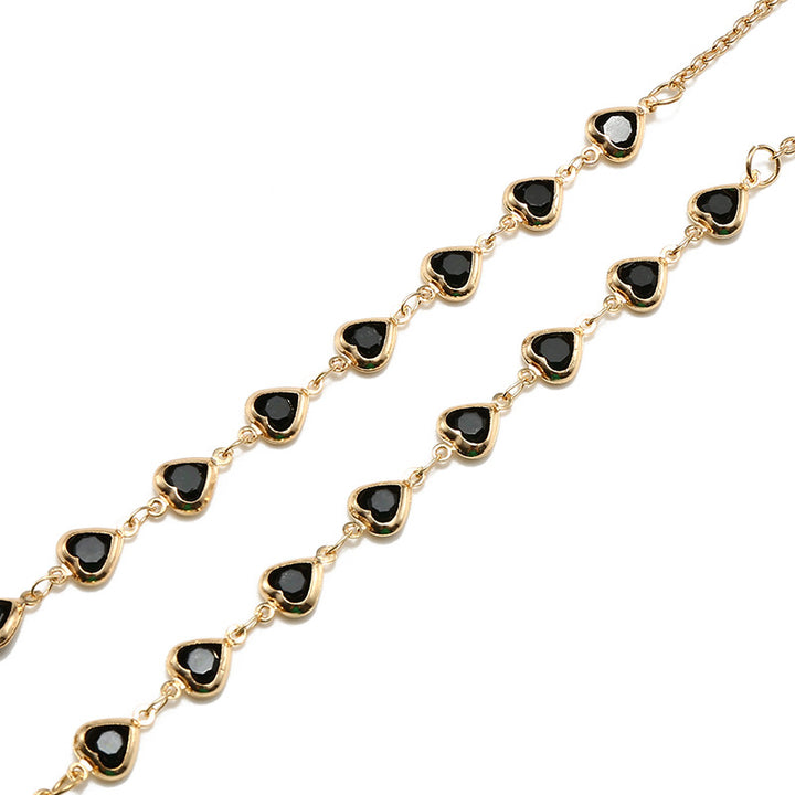 Heart-Shaped Pendant Necklace Bowlift