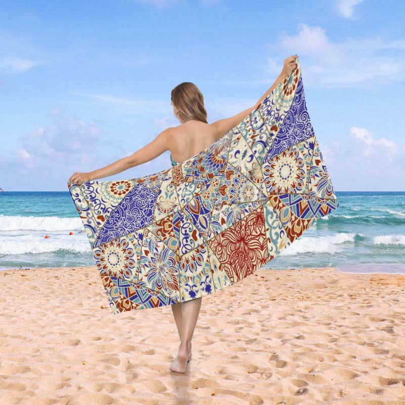 Beach blanket in exclusive mosaic design Bowlift