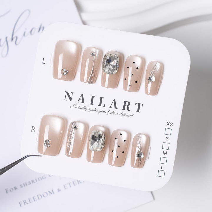 Premium Decorative Press-On Nail Set Bowlift
