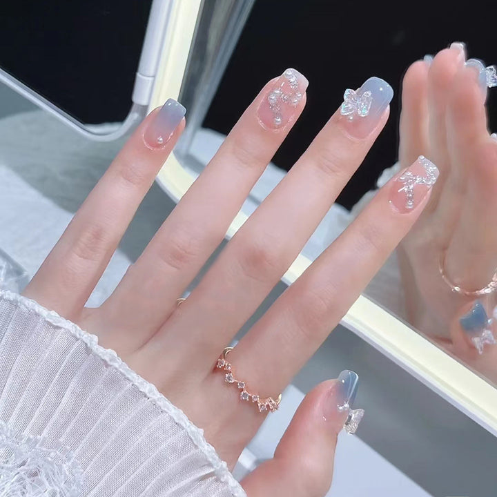 Stylish heart and ombre design artificial nails Bowlift