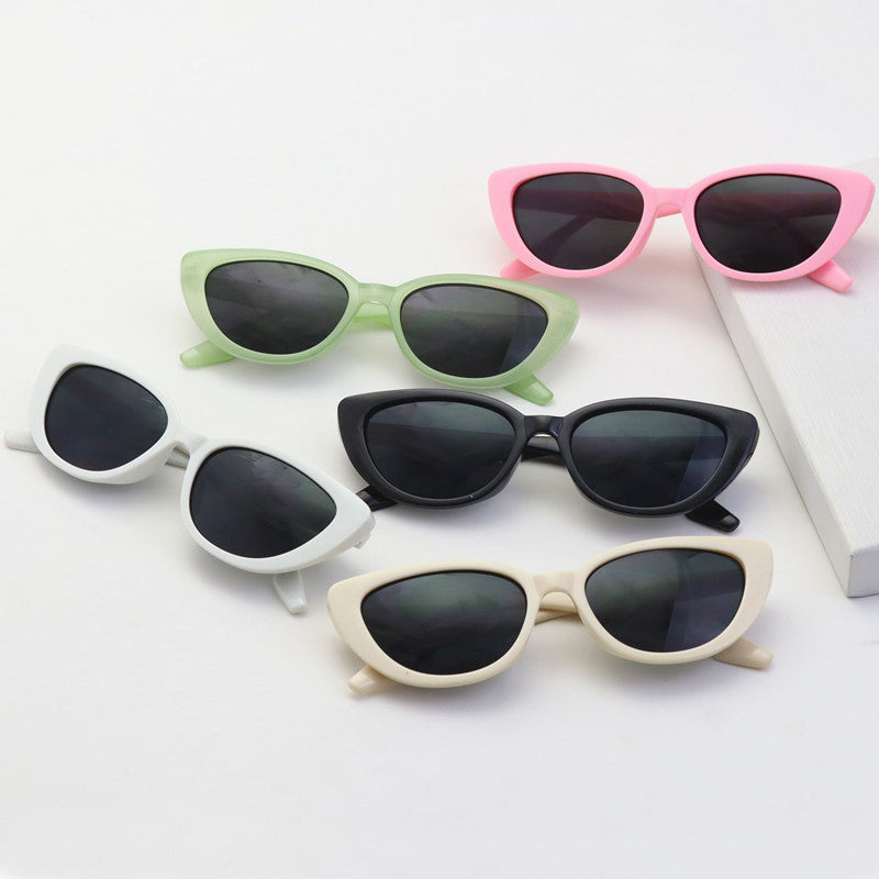 Vintage Cat Eye Sunglasses Bowlift
