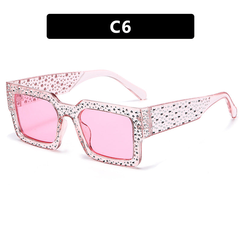 Women's extravagant sunglasses with sparkling accent Bowlift