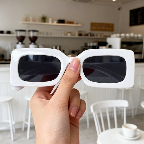 Bold Retro Square Sunglasses Bowlift