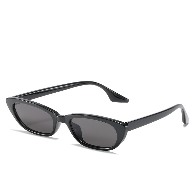 Women's modern sunglasses in trendy cat-eye style with transparent frame Bowlift