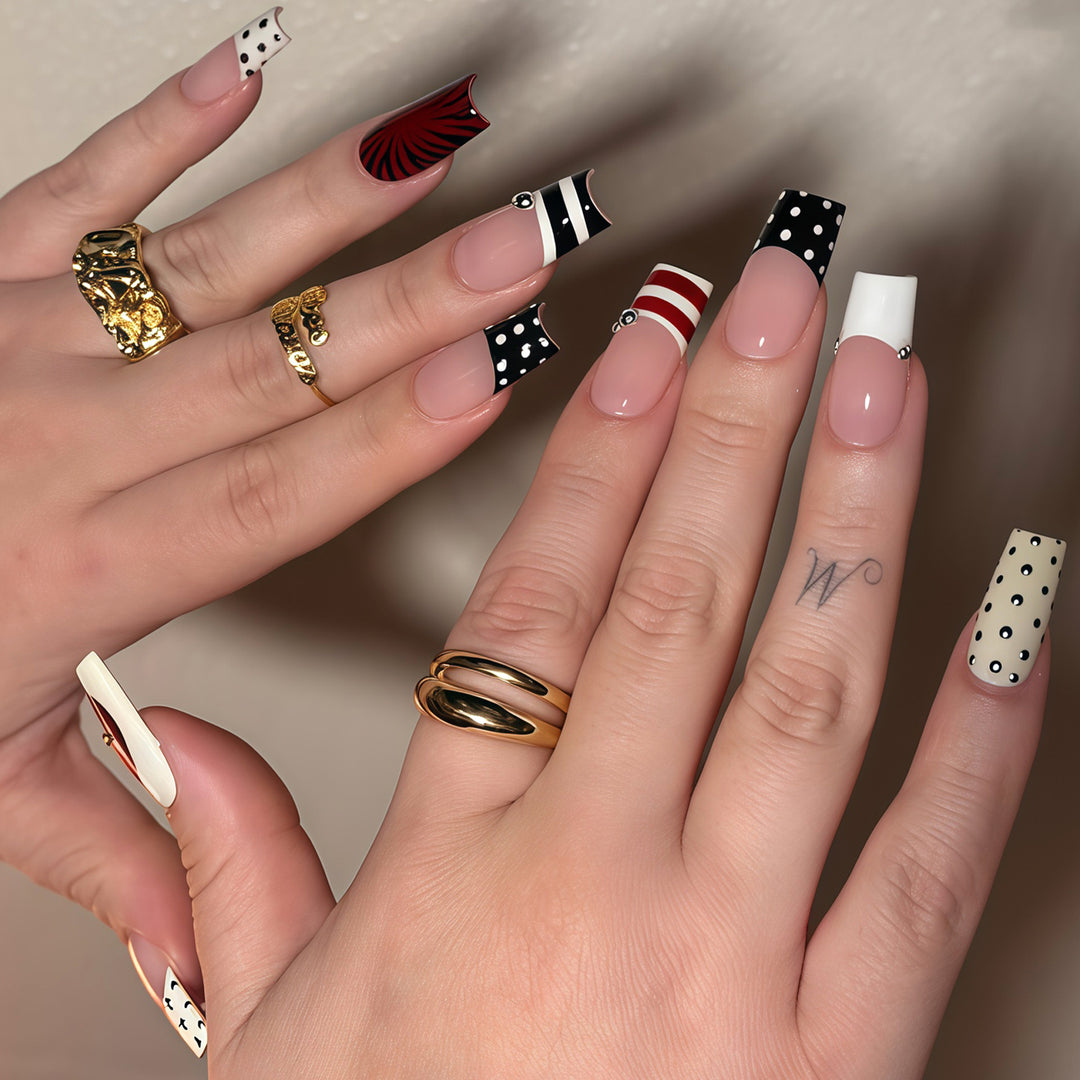 Decorative French Tip Nail Art Extensions Bowlift