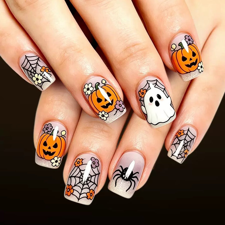 Art nail set with festive Halloween designs Bowlift