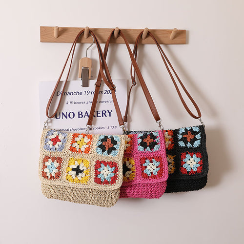 Fashionable shoulder bag with colorful crochet pattern Bowlift