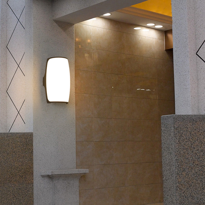 Waterproof Acrylic Curved Shade LED Outdoor Wall Sconce Lamp | Bowlift