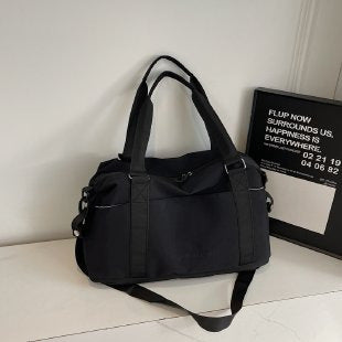 Versatile Weekend Travel Duffle