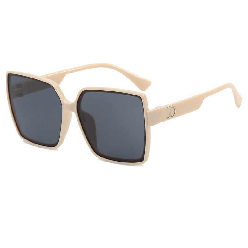 Women Oversized Sunglasses with Stylish Frame Bowlift