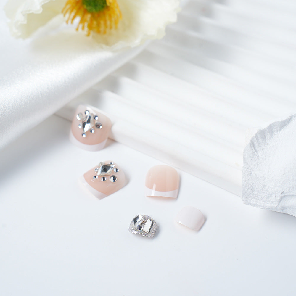 Elegant 3D Nail Art Tips Bowlift