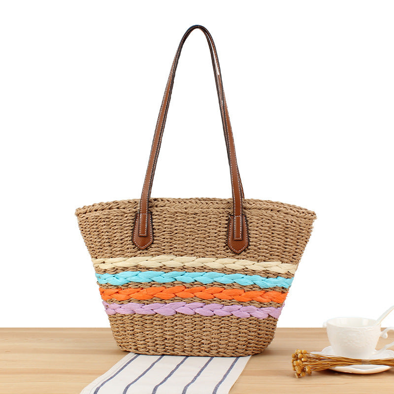 Beautiful braided straw bag with leather handles Bowlift