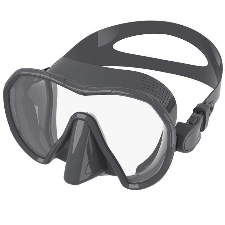 Diving mask with secure fit and innovative anti-fog system Bowlift