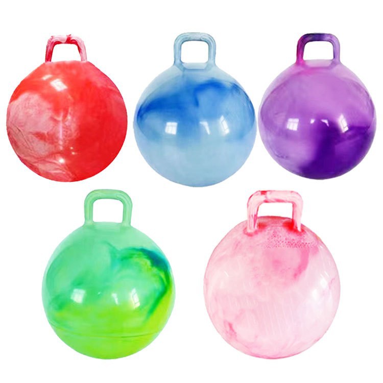 Unisex play ball with ergonomic carrying handle Bowlift