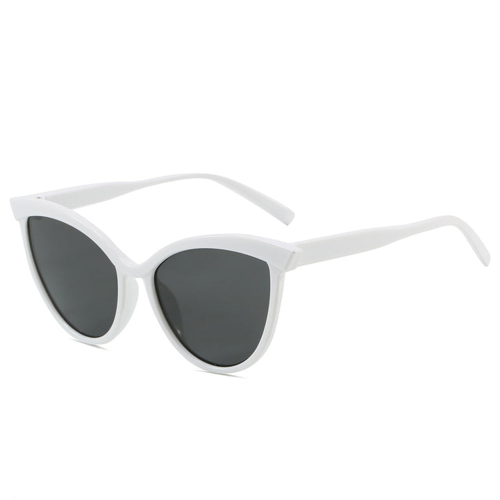 Ladies Elegant Cat-Eye Sunglasses with UV Protection and High-Quality Frame Bowlift