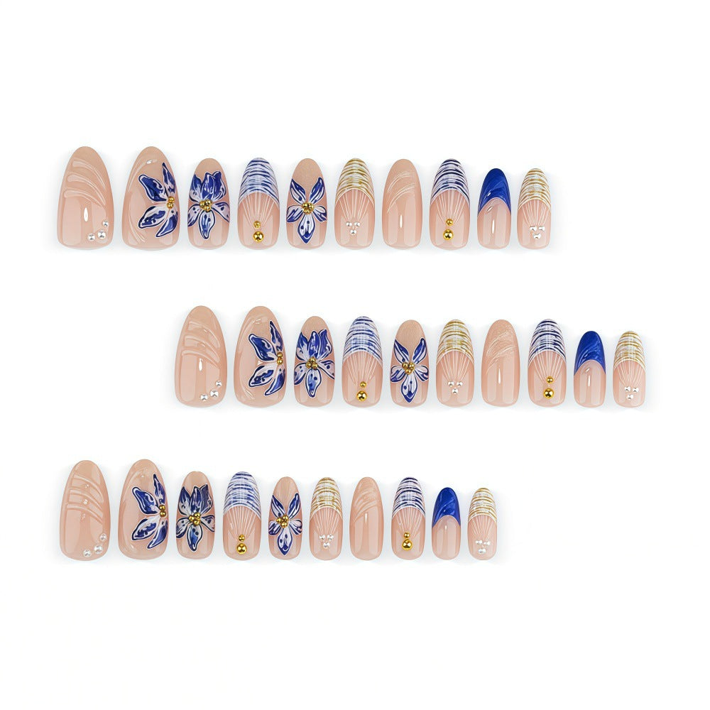 Stylish 3D Flower Motif Artificial Nails Bowlift