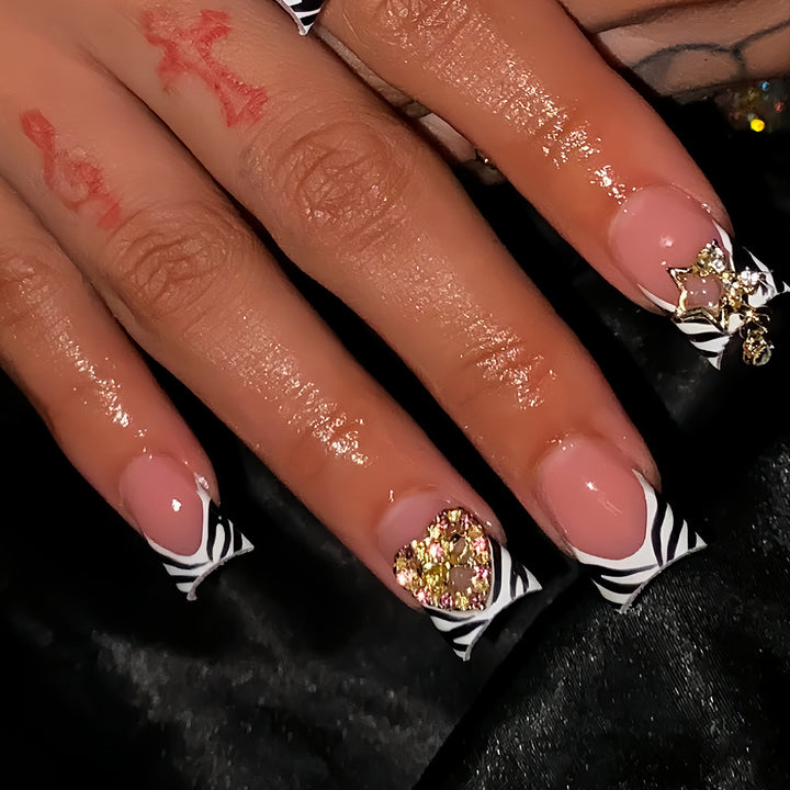 Stylish Rustic French Tip Press-On Nails Bowlift