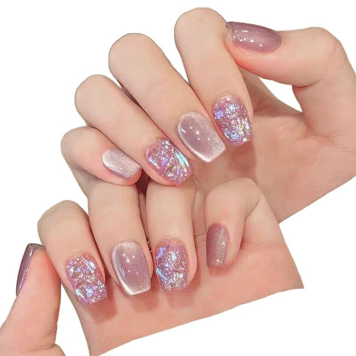 Glamorous Artificial Nails Bowlift