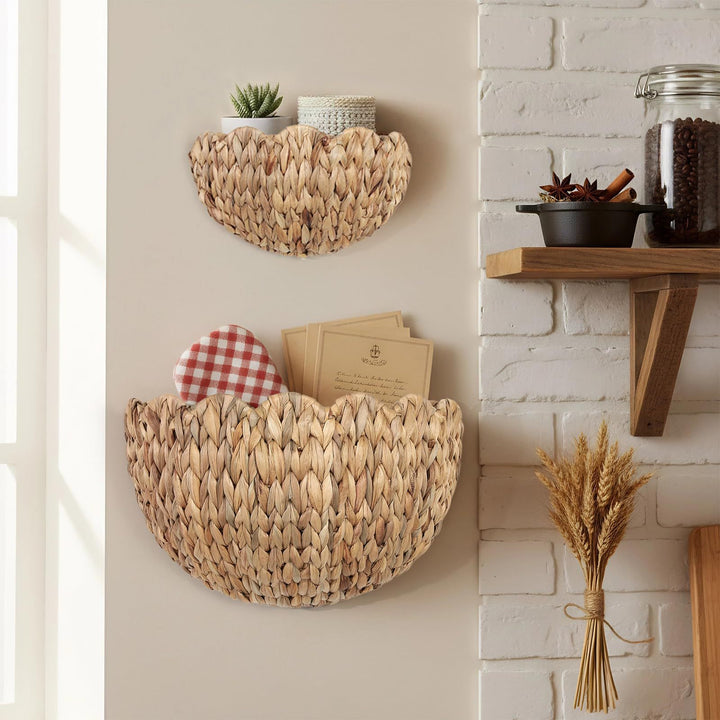 Handwoven decorative basket with wave pattern Bowlift