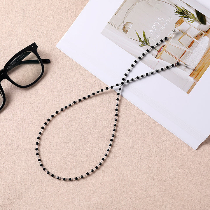 Stylish Beaded Eyewear Chain Bowlift