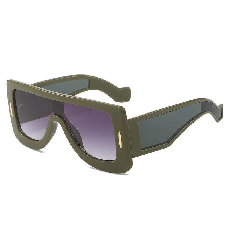 Ladies futuristic oversized sunglasses Bowlift