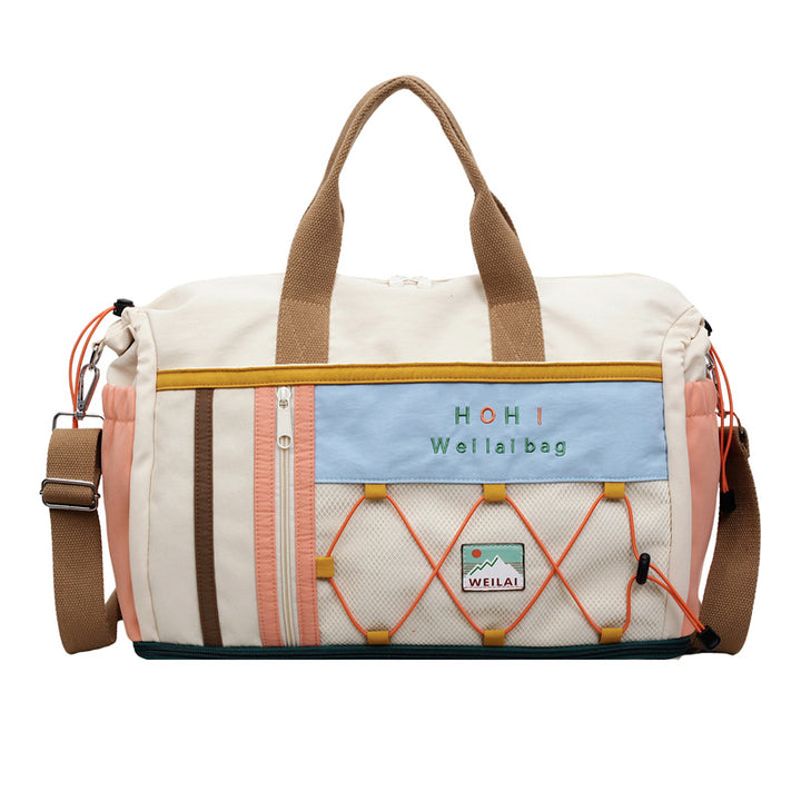 Sport and leisure duffle bag with innovative carrying system Bowlift