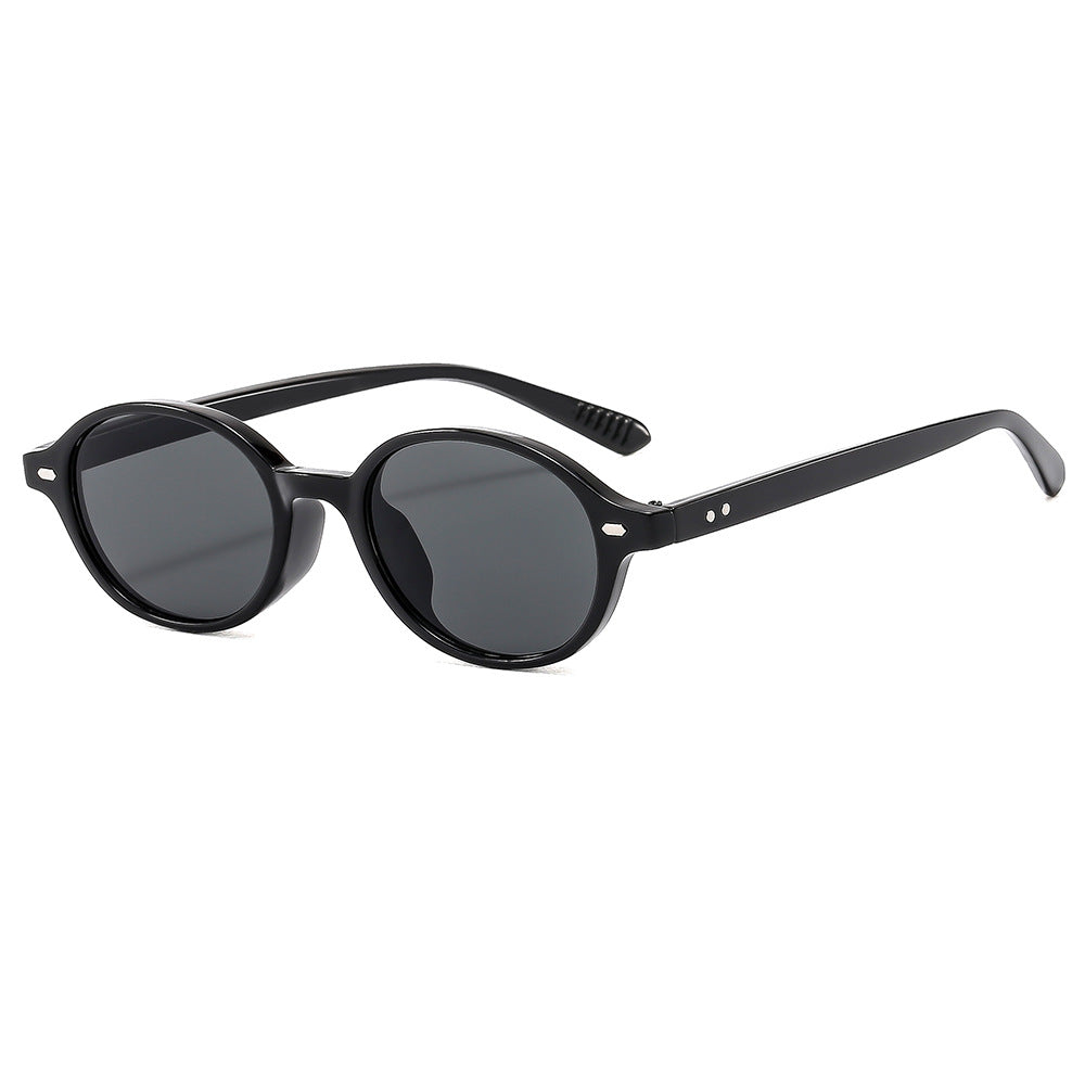 Ladies stylish and contemporary sunglasses in oval design Bowlift