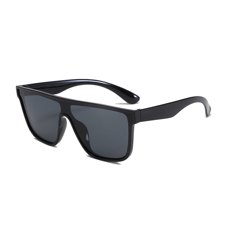 Women's sporty sunglasses with wide frame and polarized lenses Bowlift