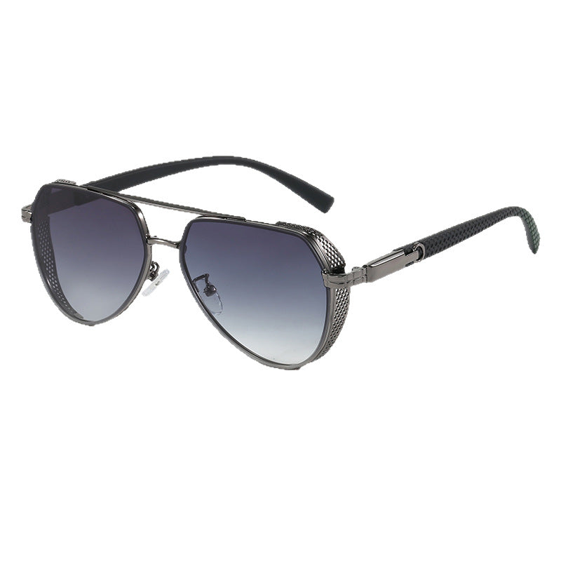 Women’s fashionable sunglasses with stylish accents Bowlift