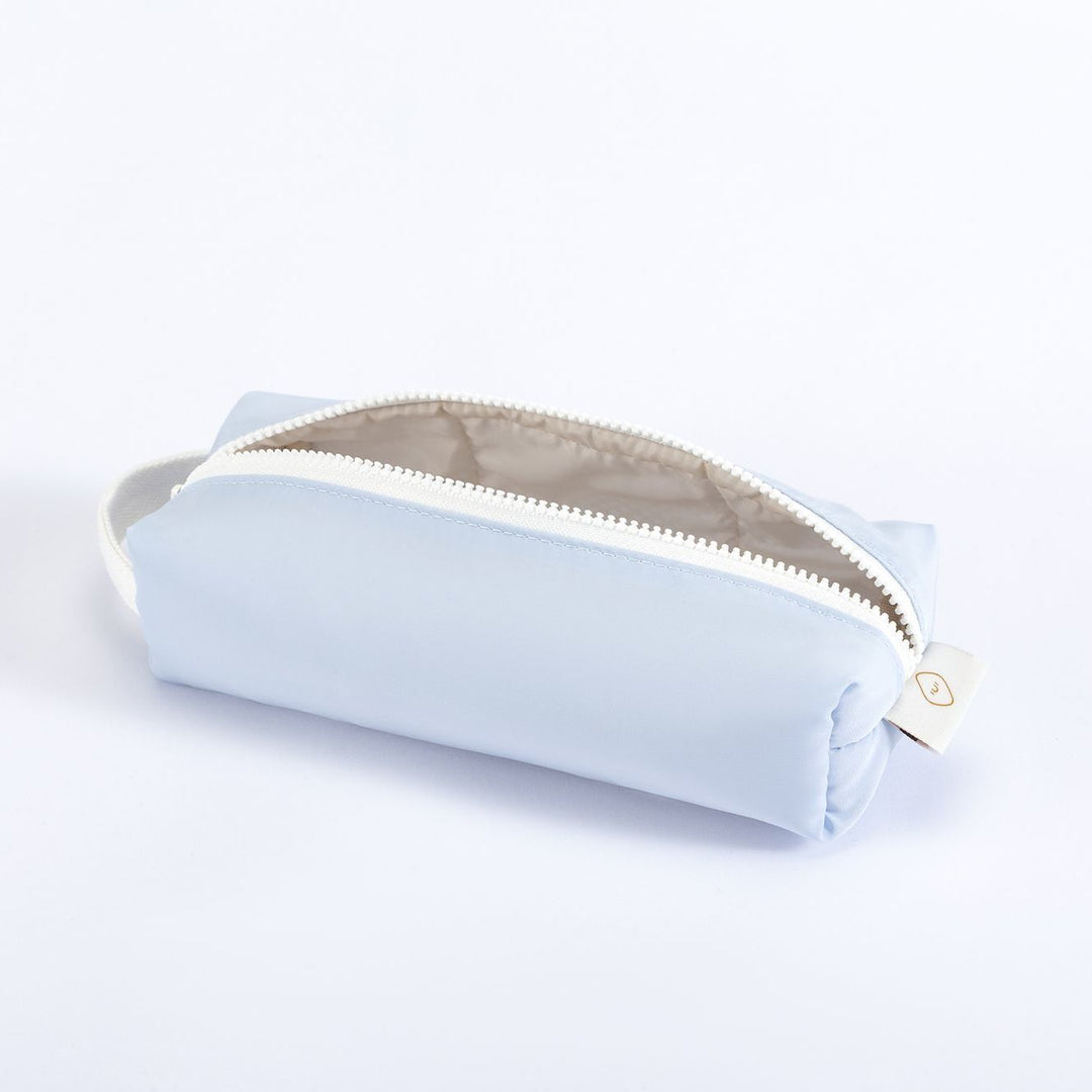 Lightweight Zippered Travel Pouch Bowlift