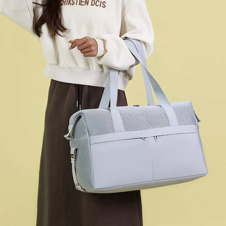 Sporty tote bag with breathable mesh material and multifunctional pockets Bowlift