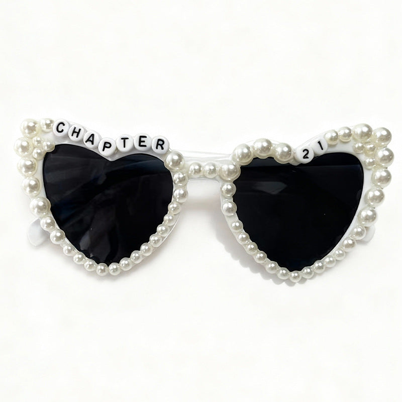 Pearl-Accented Heart-Shaped Sunglasses Bowlift
