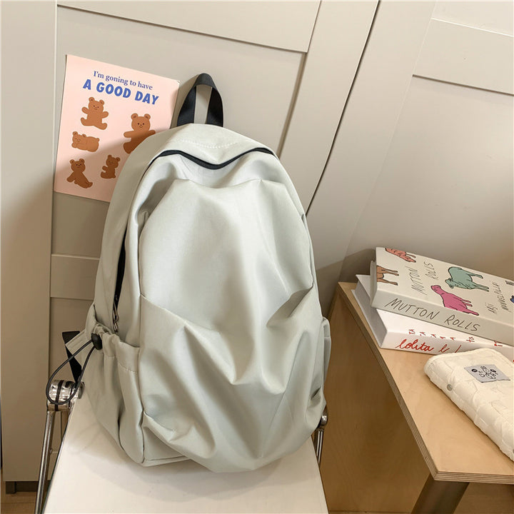 Versatile Everyday Backpack Bowlift