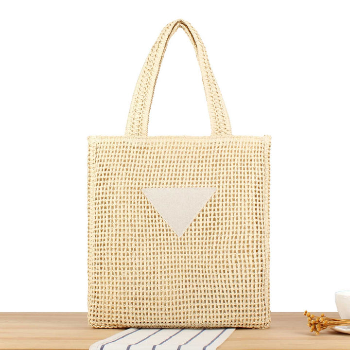 Handbag Made from Handcrafted Natural Material with Minimalist Aesthetic Bowlift