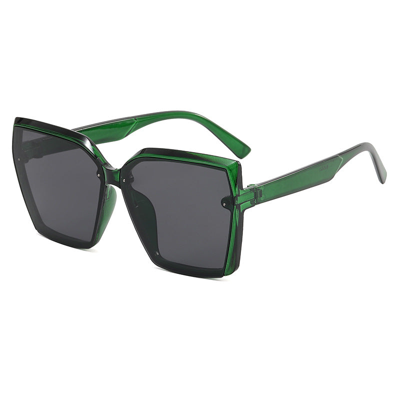 Women's Oversized Sunglasses with Modern Tortoiseshell Design Bowlift