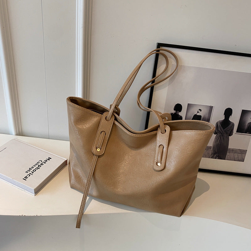 Fashion-Forward Bohemian Tote Bag Bowlift