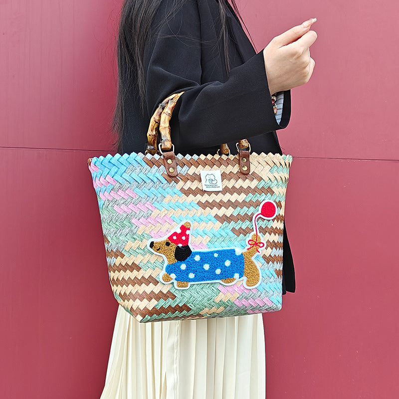 Handcrafted basket bag with colorful animal design Bowlift