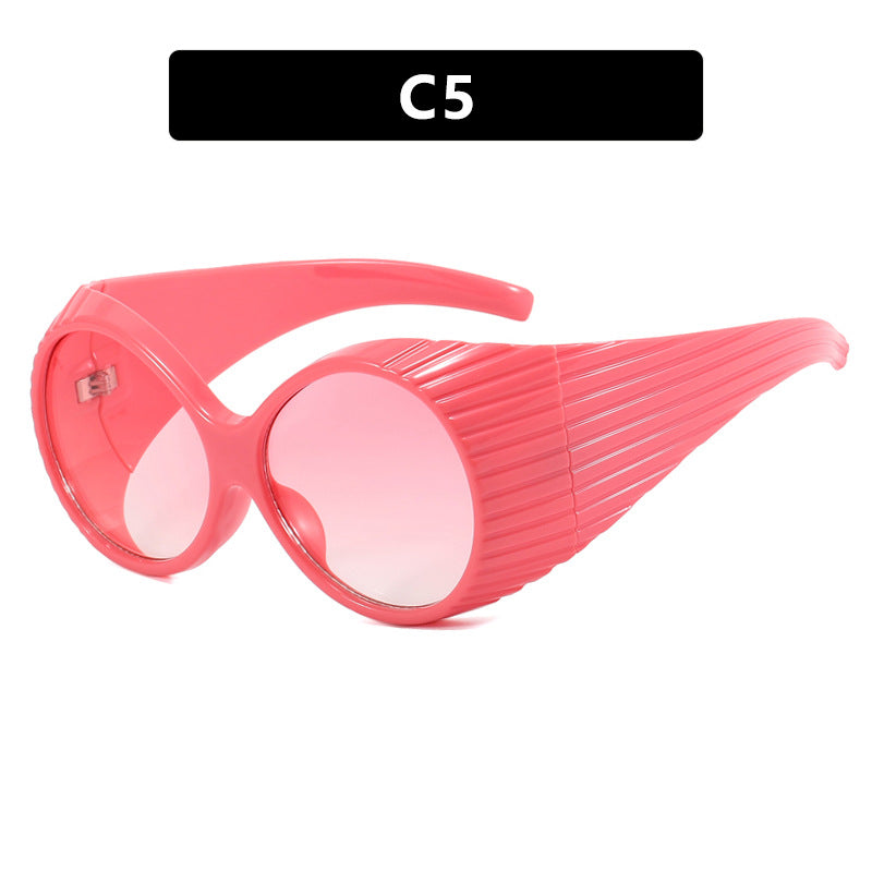 Women's extravagant sunglasses with curved frame Bowlift
