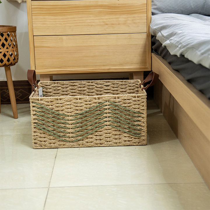 Handmade storage basket made of natural fibers Bowlift