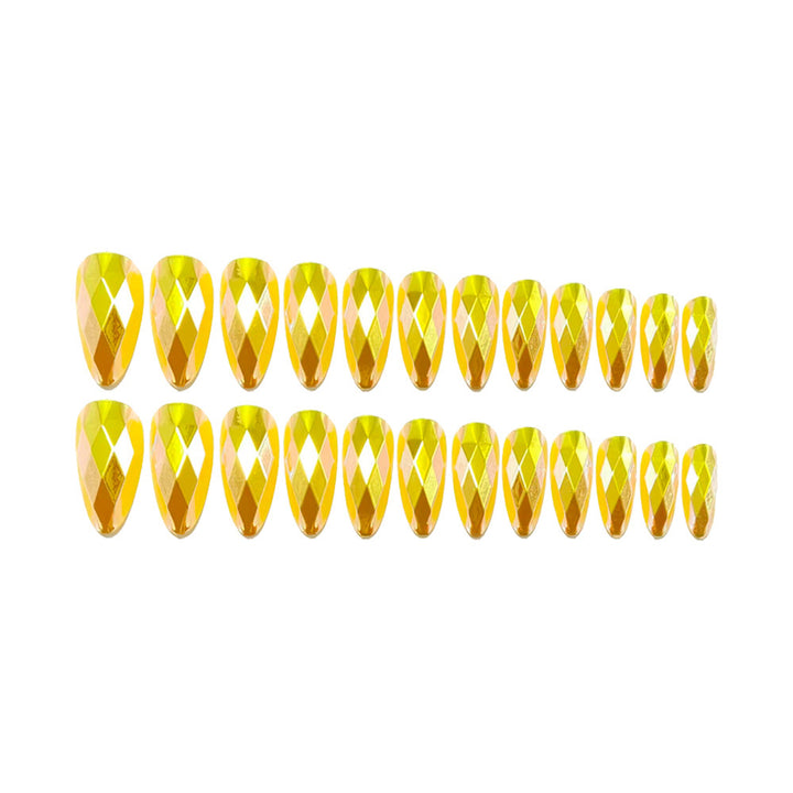 Glamorous Artificial Nails Bowlift