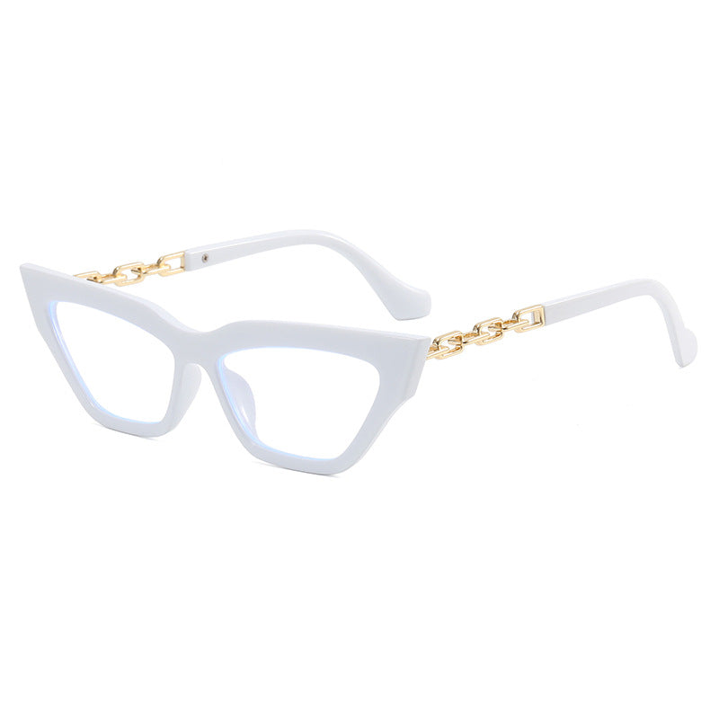 Women Trendy Sunglasses with Exclusive Chain Details Bowlift